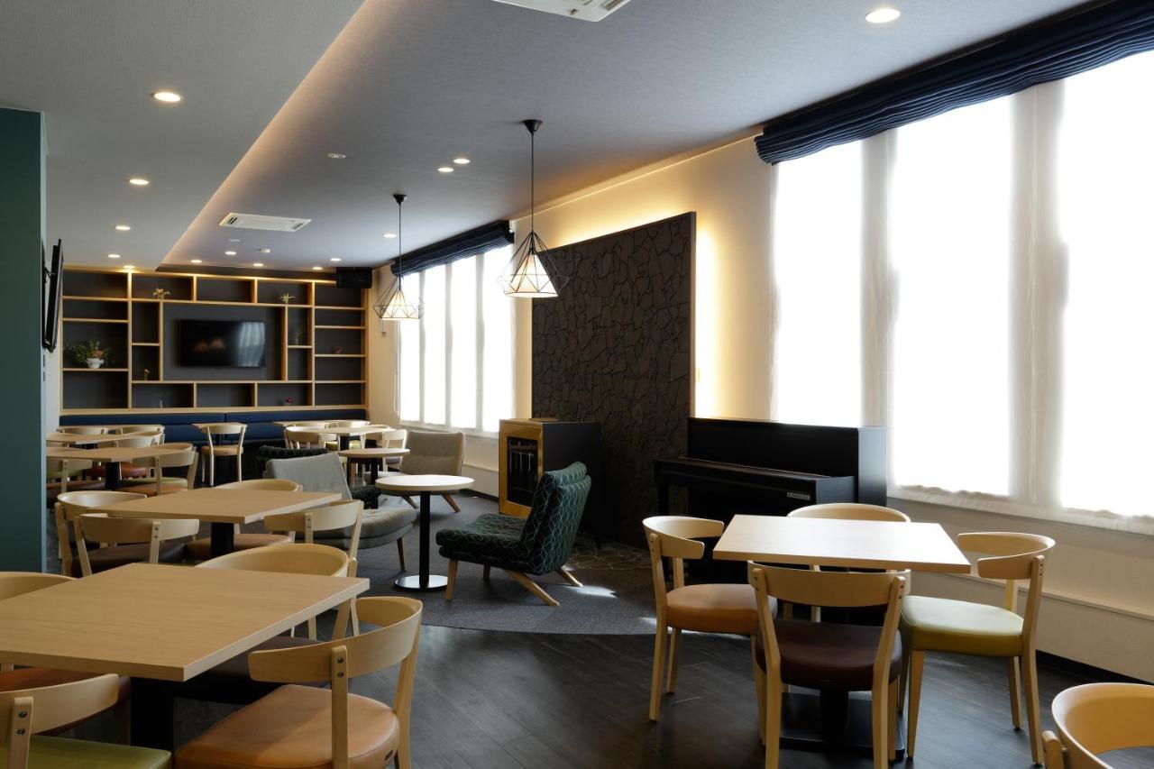 Hotel Reus 아쇼로 외부 사진